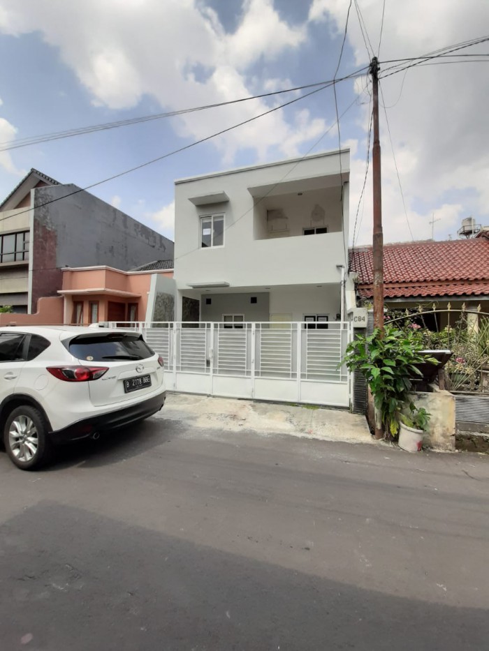 Rumah Disewakan di Komp MPR Cilandak Jakarta Selatan